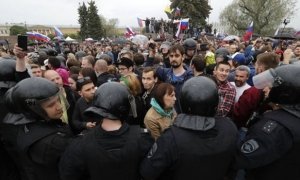 Петербургские суды арестовали на 10 суток трех участников акции против коррупции