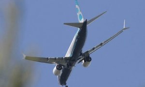 Производитель Boeing 737 MAX 8 не предупредил авиакомпании о риске ухода самолетов в пике  