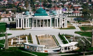 Власти Чечни выделят почти 35 млн рублей на содержание парка около резиденции Рамзана Кадырова