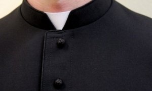 Священника из Орска обвинили в покушении на изнасилование несовершеннолетнего