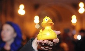 В Южно-Сахалинске задержали участников пикетов против визита Дмитрия Медведева