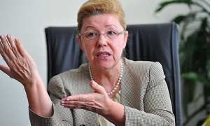 Сенатор Мизулина опровергла причастность к просьбе запретить йогу в СИЗО  