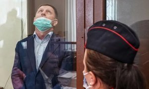 Суд наложил арест на деньги и два автомобиля бывшего губернатора Хабаровского края
