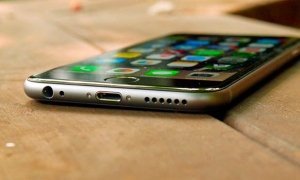 Антимонопольщики возбудили дело против Apple из-за цен на смартфоны  