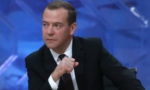 «Зачем раскручивать обормотов и проходимцев» 