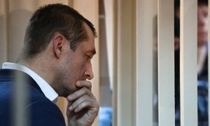 Суд конфисковал у полковника-миллиардера из МВД квартиры, машины и золотой слиток