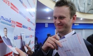 Задержанного Алексея Навального отпустили из отделения полиции