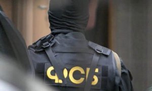 Задержанных сотрудников ФСБ подозревают в «неформальном» сотрудничестве с банком