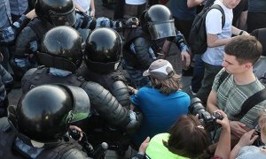«Апология протеста» пожаловалась в прокуратуру на недопуск адвокатов к задержанным на митинге 3 августа