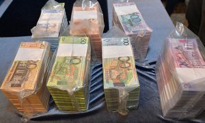 Граждане Белоруссии забрали со своих банковских вкладов более миллиарда долларов
