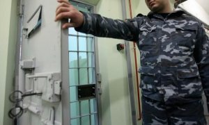 Потерпевшего по делу о пытках в ярославской колонии отпускают на свободу
