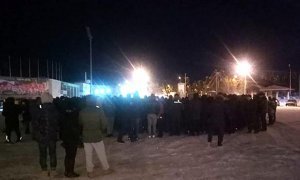 В Якутске после митинга против мигрантов десятки водителей автобусов не вышли на работу