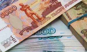 Российский рубль укрепился к доллару и евро на фоне роста цен на нефть