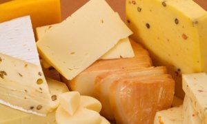 Россельхознадзор обнаружил в белорусском сыре повышенное содержание консервантов