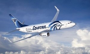 Самолет EgyptAir перед исчезновением совершил ряд резких маневров и разворот на 360 градусов