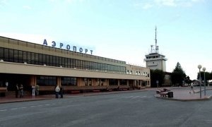 В аэропорту Тюмени совершил посадку самолет с отказавшим двигателем  