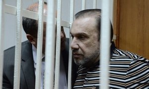 Суд заменил Виктору Батурину оставшийся тюремный срок на штраф в 300 тысяч рублей