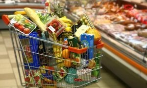 Мособлдума предложила магазинам продавать еду с истекающим сроком годности со скидкой в 50%  