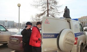 Архангельские полицейские задержали 10 участников бессрочной акции протеста против мусорной свалки