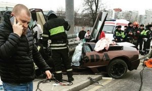 В Москве в аварию попал автомобиль Lamborghini. Один человек погиб, второй в коме