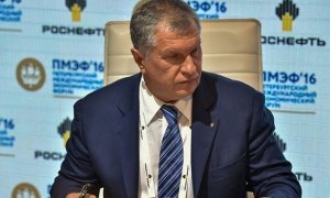 Глава «Роснефти» попросил «отстать от него» с вопросом о «мигалке» на служебном авто