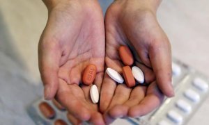 Российские регионы все чаще отказываются от участия в закупках препаратов для ВИЧ-инфицированных