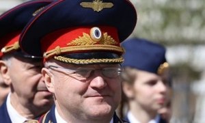 Главу СКР по Москве вызвали в суд по делу о получении его подчиненными взятки от «вора в законе»