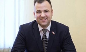 Петербургский чиновник поздравил пострадавшую при взрыве в метро с «годовщиной» теракта