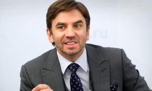 Силовики провели обыски в подмосковном доме экс-министра Михаила Абызова