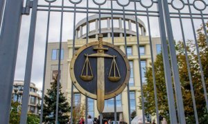 Мосгорсуд оставил в силе арест счетов Фонда борьбы с коррупцией