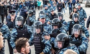В Волгограде участник митинга «Он вам не Димон» стал фигурантом уголовного дела