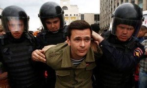 Илью Яшина и Марка Гальперина приговорили к 15 суткам ареста