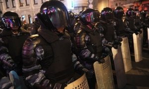 Сотрудникам российской полиции разрешат открывать огонь в толпе людей