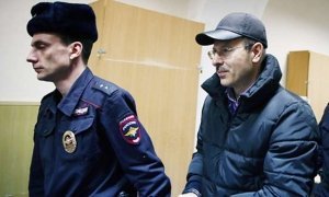 СКР попросил суд освободить из СИЗО топ-менеджеров аэропорта «Домодедово»