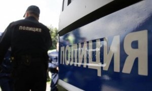 Полиция Москвы задержала мужчину, бросавшего с крыши кирпичи на машины