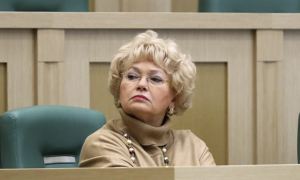 Людмила Нарусова предложила запретить признавать достоверными данные под пытками показания