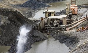 В Сибири недобросовестные золотодобытчики загрязнили 2 611 километров рек