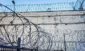 Более 400 заключенных саратовской колонии написали заявления в СКР об издевательствах