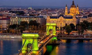 Венгрия открыла въезд в страну привитым российским туристам