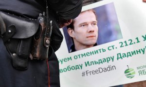 Правительство не поддержало законопроект о смягчении «дадинской» статьи