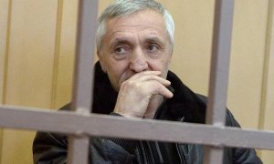 Бывшего главу Минобрнауки Дагестана приговорили к 4 годам и 6 месяцам колонии за растрату и коррупцию