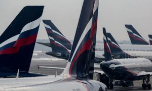Российские туристы не могут вернуться домой из-за отмены рейсов и закрытия границ