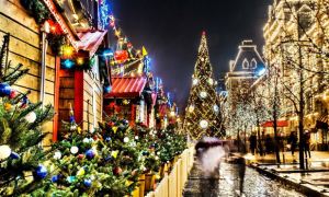 Мэрия Москвы из-за коронавируса потратит на украшение города к Новому году в 4 раза меньше, чем в прошлом году