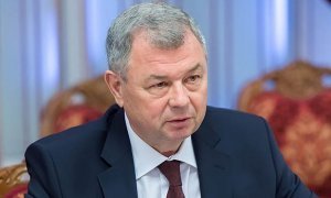 Кремль может отправить в отставку губернатора-долгожителя Анатолия Артамонова  