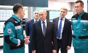 Визит Владимира Путина в Тобольск спровоцировал огромные пробки на въезде в город