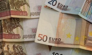 Биржевой курс евро на торгах вырос до рекордных 88,9 рубля