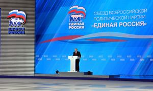 Владимир Путин перед выборами в Госдуму пообещал всем силовикам по 15 тысяч ₽
