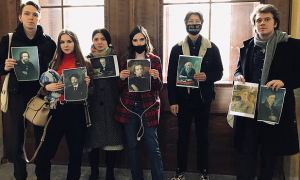 Студенты Академии художеств потребовали закрыть выставку экс-чиновницы Евгении Васильевой