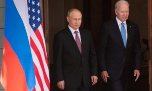 Президент США подтвердил планы ввести персональные санкции против Владимира Путина