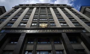 Белый дом анонсировал введение санкций против 300 депутатов Госдумы РФ